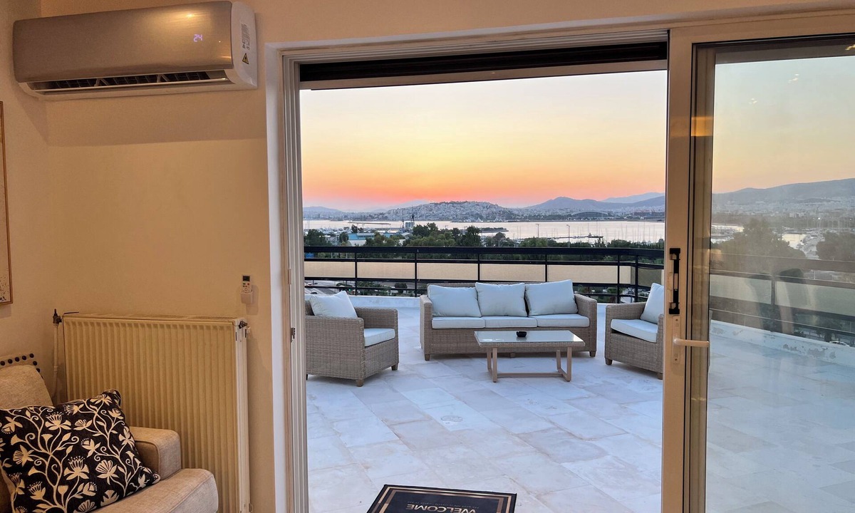 Palaio Faliro Apartment | Athens Panoramic Penthouse