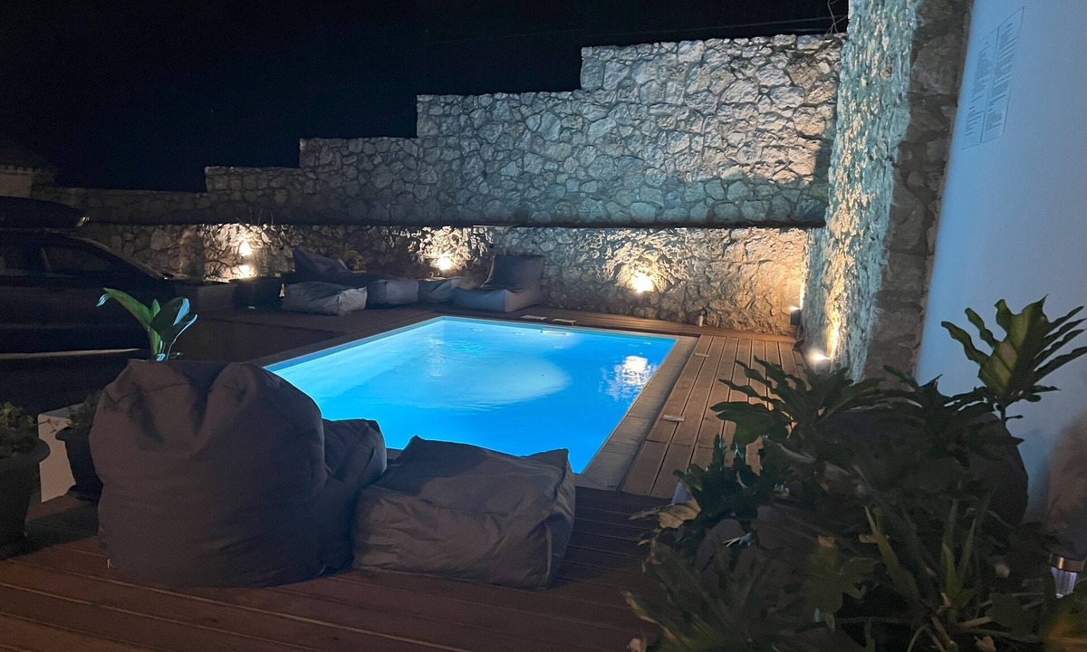 Kantanos-Selino Hotel | azogire hotel