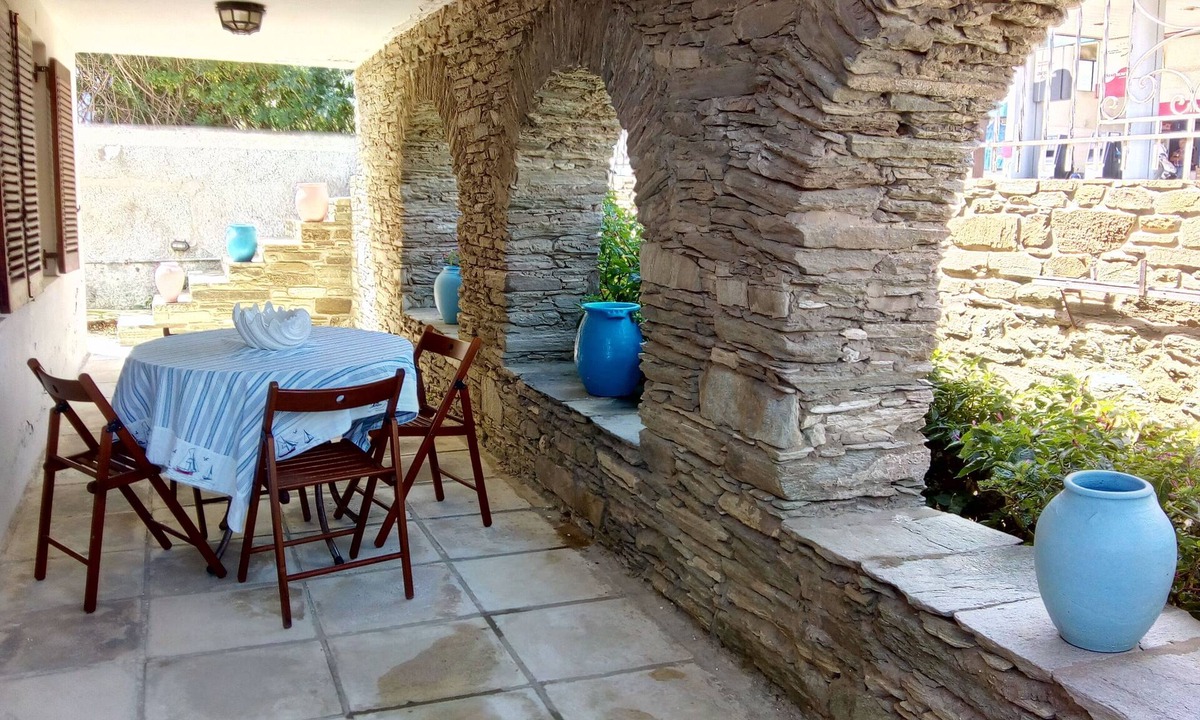 Ormos Korthiou House | BEACH HOUSE KONSTANTINOS