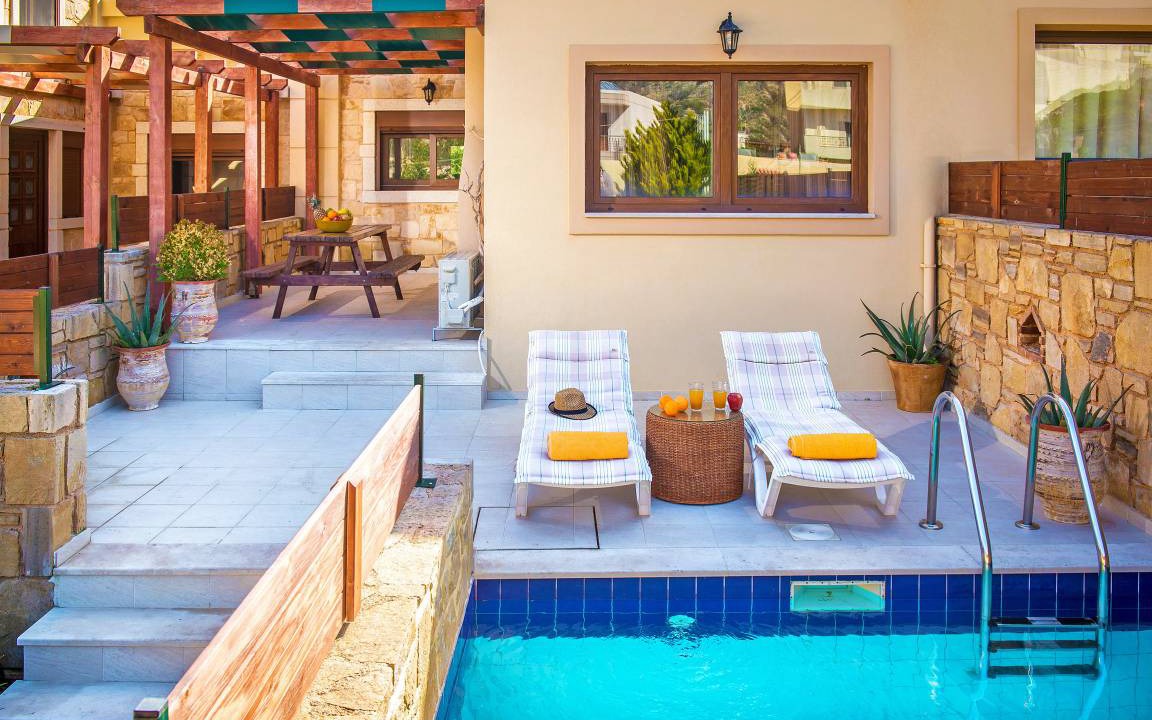 Palaiokastro Villa | Beautiful maisonette, Near Heraklion, beach & taverns 4