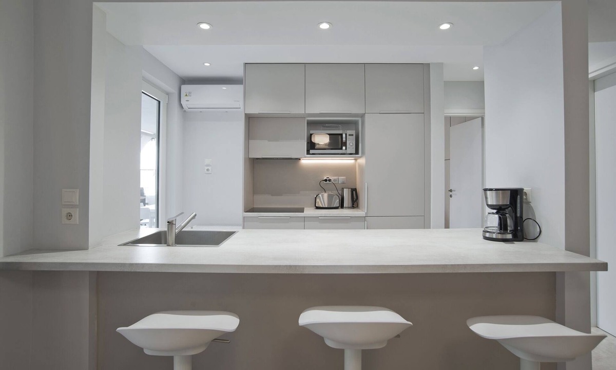 Alimos Apartment | Belle Helene Luxury, Fully Reno, Athenian Riviera