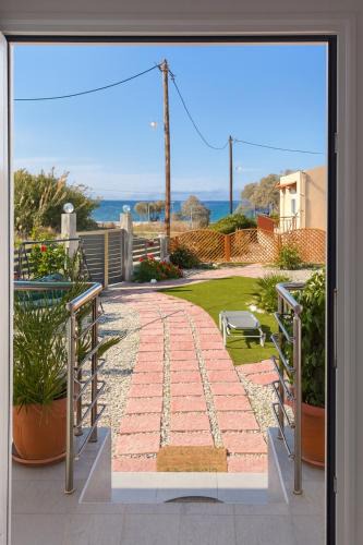 Soroni House | Blue waves house 1