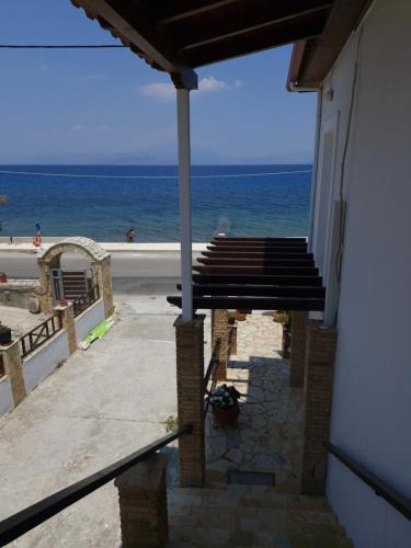 Xylokastro-Evrostina Apartment | Casa Limone