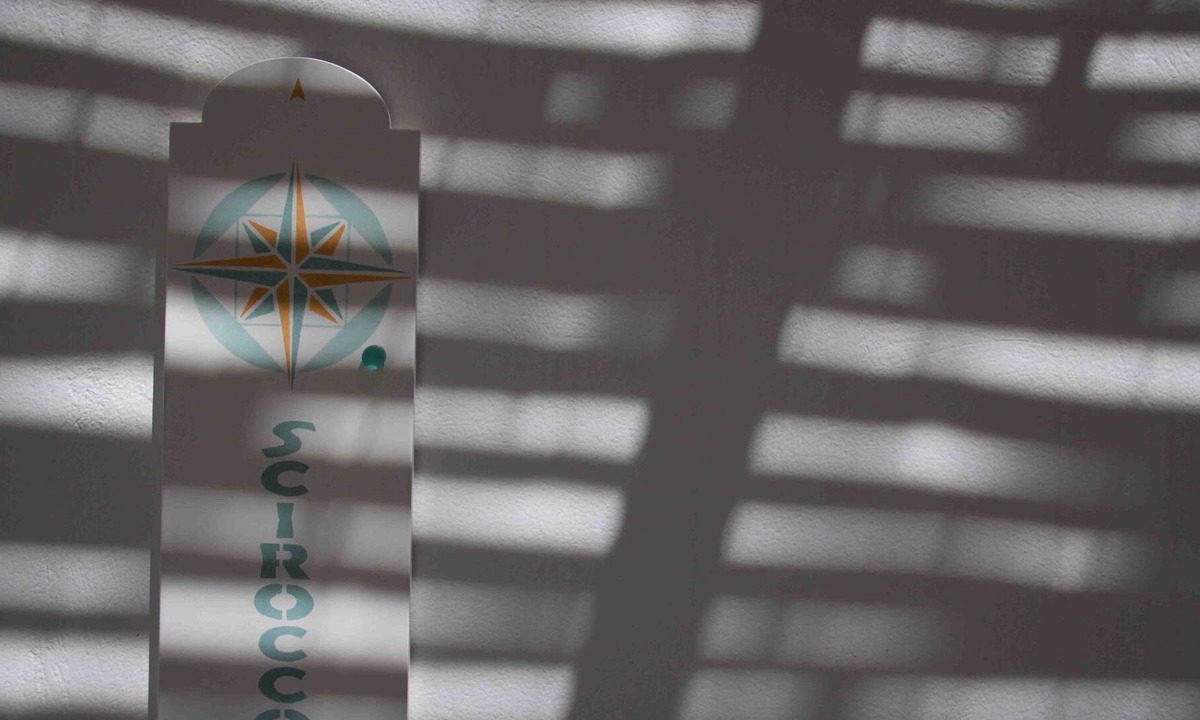 Zefiria Apartment | Casa Scirocco Milos, an oasis of peace a stone's throw from the beaches!