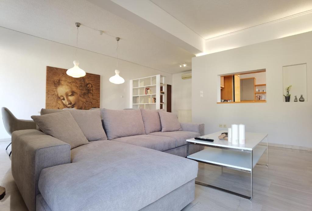 Glyfada Apartment | Centaurus Glyfada Apartment