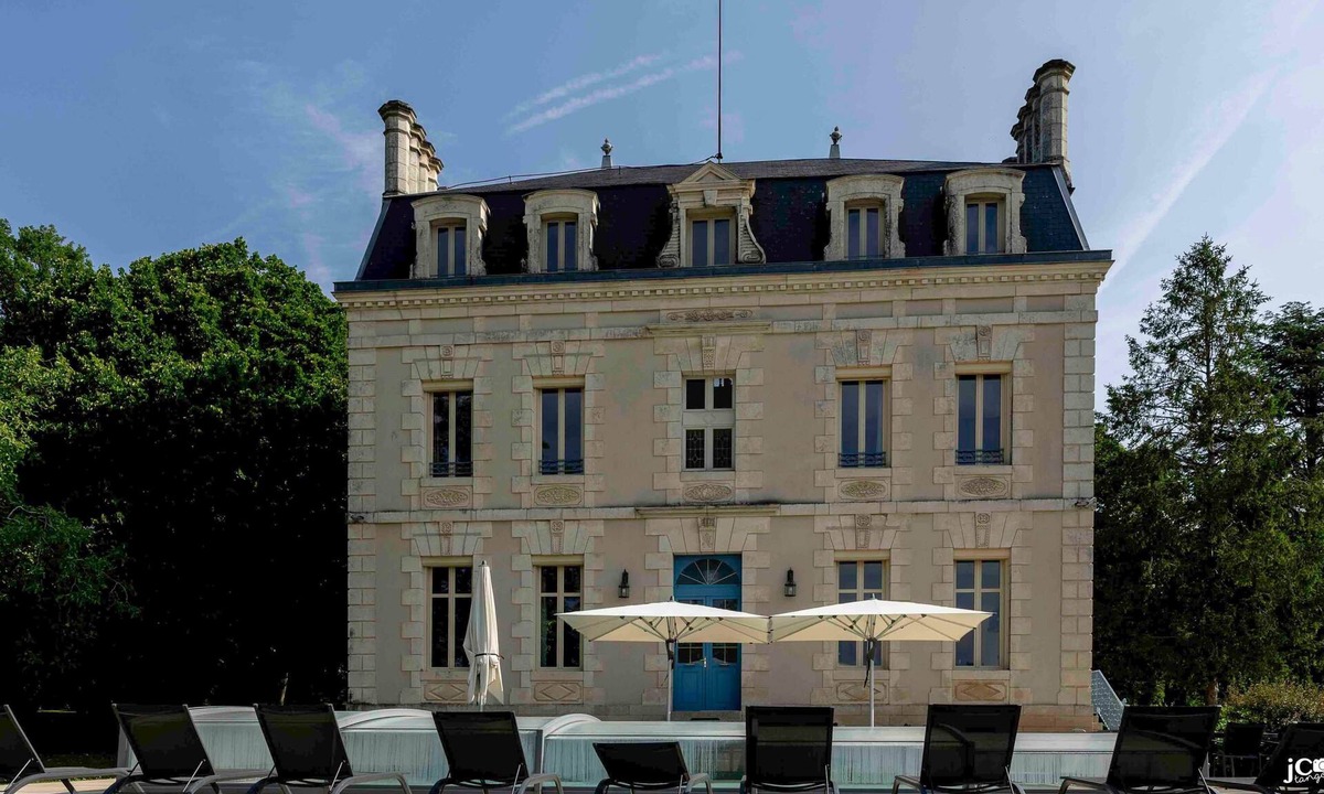 Rouille House | "Château de La Ronce"