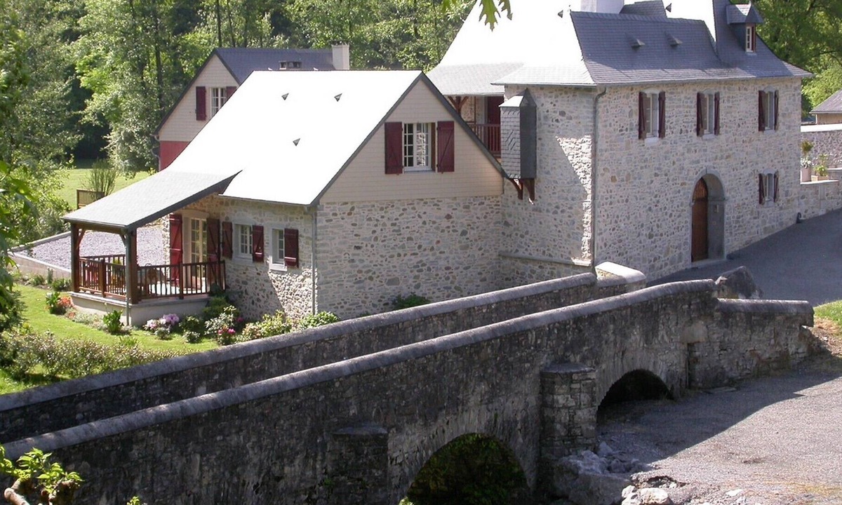 Eysus House | CHARMING *** COTTAGE IN UPPER BEARN IN PIEMONT PYRENEEN - 1 to 4 PEOPLE