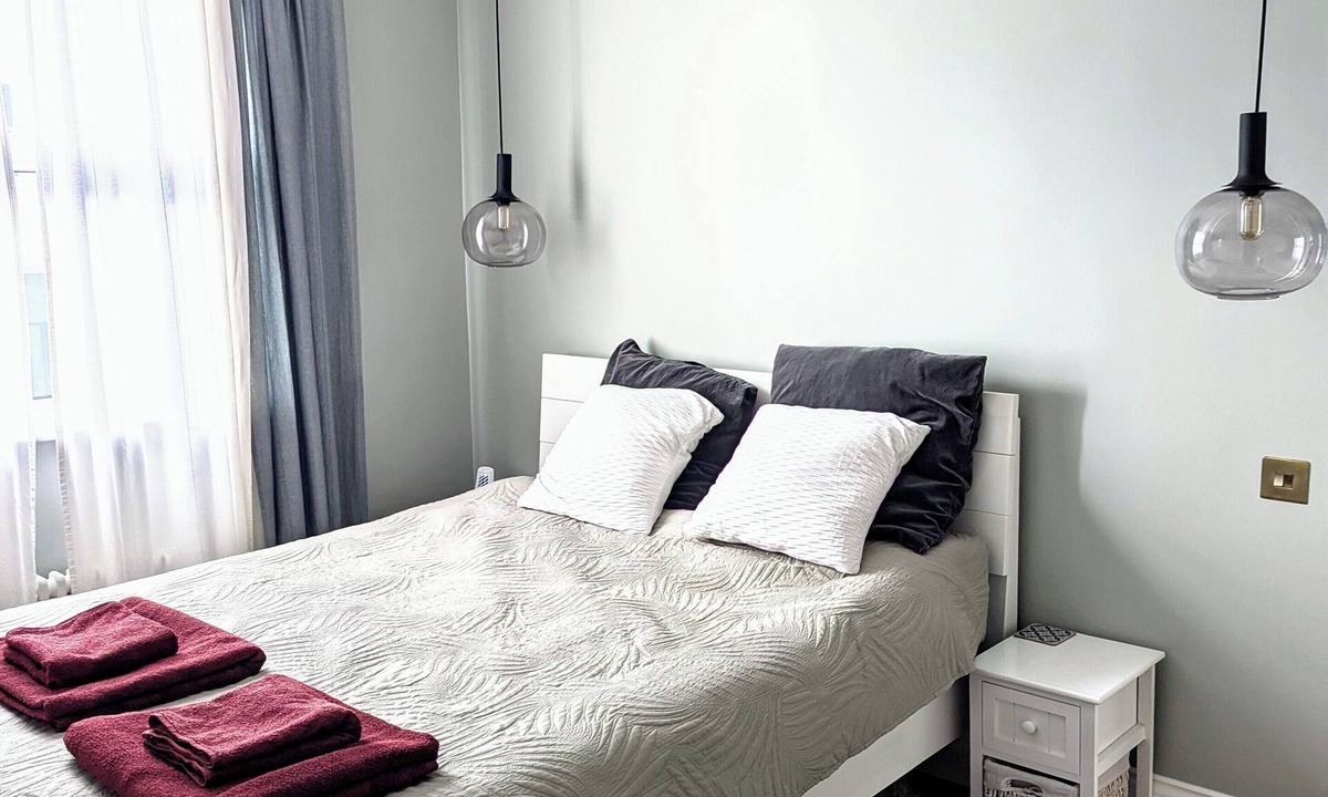 Mapesbury Condo | Comfortable flat 12 mins by public transport to Kings Cross/Central London