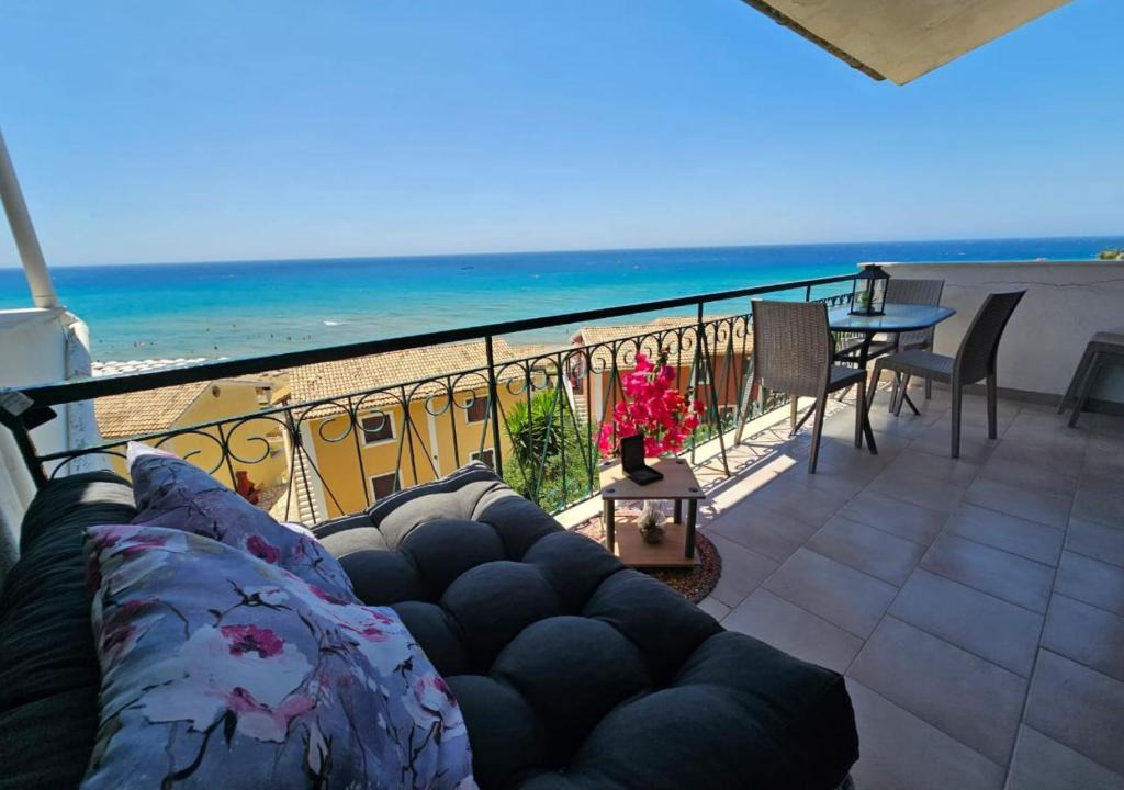 Glyfada Apartment | Corfu Glyfada Menigos Resort no01