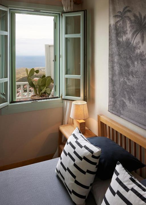 Ioulida House | Cycladic Villa ERoza