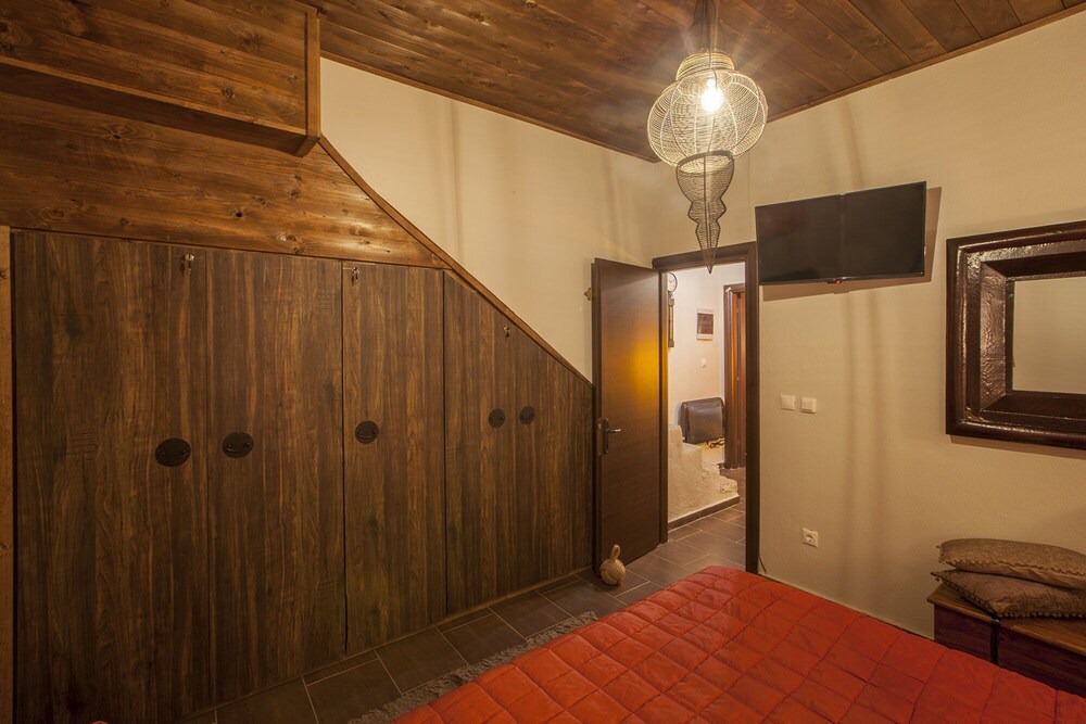 Aghios Athanasios House | Dandy On The Hill 2 | 88 sq. m. | Up to 6 people