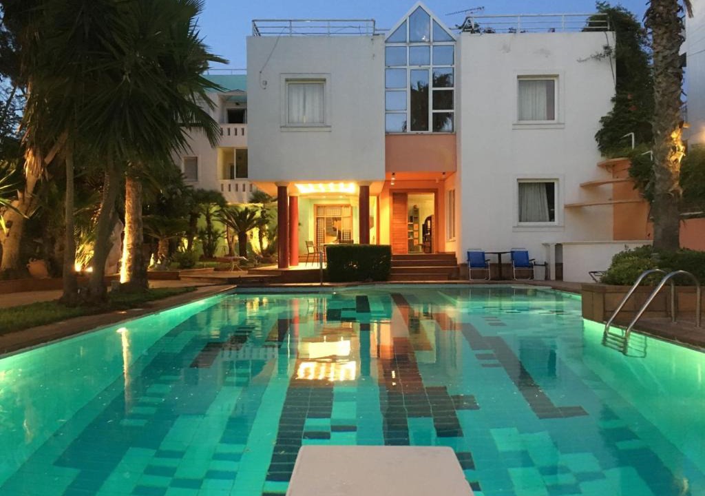 Glyfada Villa | Deluxe Villa in Glyfada with Pool