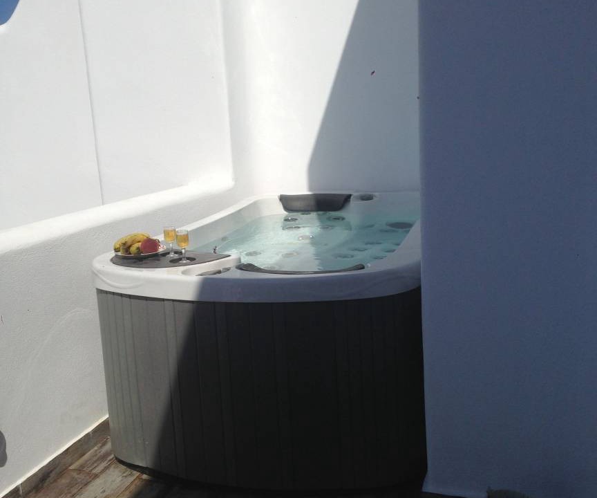 Plaka Villa | Depis Edem / Deluxe Villa with Sea View Red