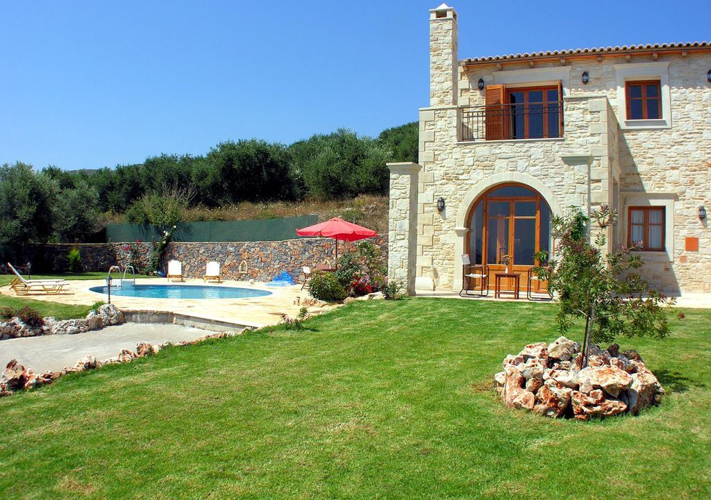 Agia Triada House | Detached holiday house with pool, large garden plot, wifi | Rethimno, Crete
