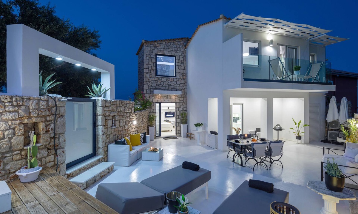 Korithi Villa | Dion Villa
