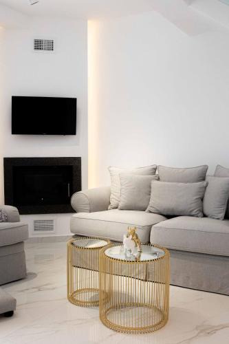 Nea Peramos Apartment | DK Luxury Suite