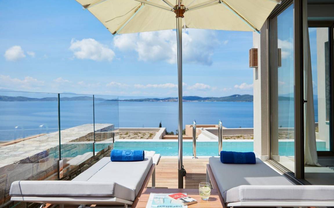 Ouranoupoli Villa | Eagles Villas Halkidiki Junior Pool Villa