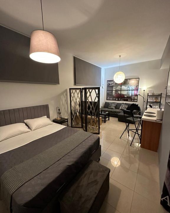 Elliniko-Argyroupoli Apartment | Elegant Escapes 5