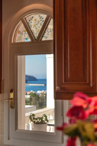 Paleopolis Apartment | Eleni's Seaview House