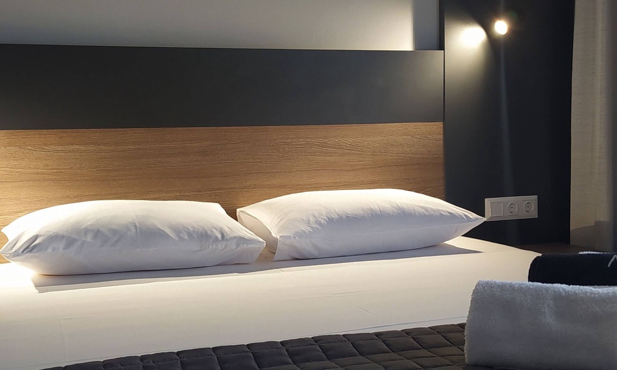 Katerini House | Elizabeth Queen Luxury Rooms