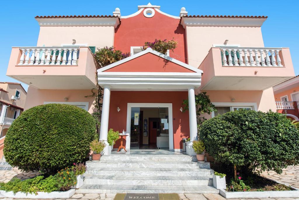 Acharavi Apartment | Eriva Hotel