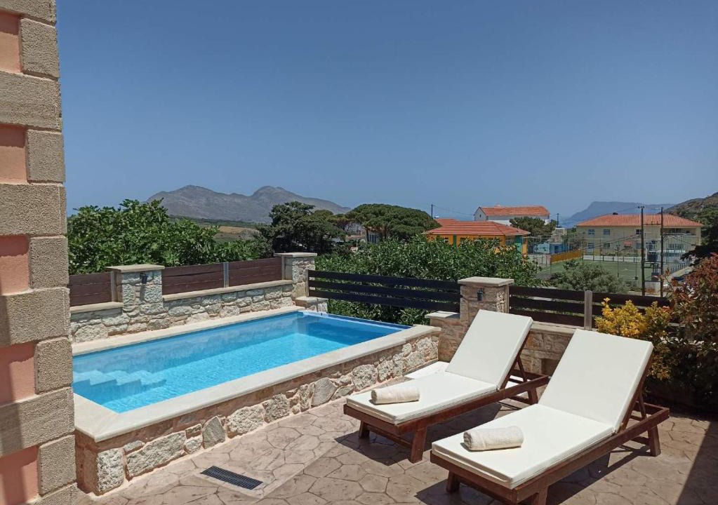 Platanos Villa | Estia
