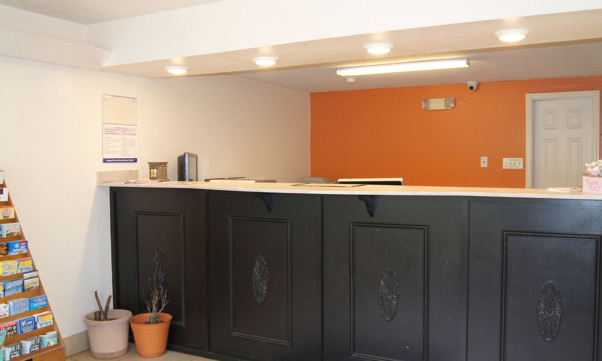 Crossville Hotel | Executive Inn