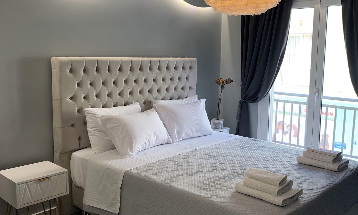 Spata-Artemida Apartment | F.K.Apartments is situated 50m away from the beach and 10km from the ATH.Airport