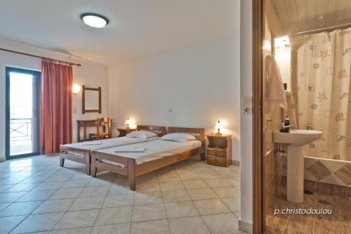 Fronis | Karpathos Town