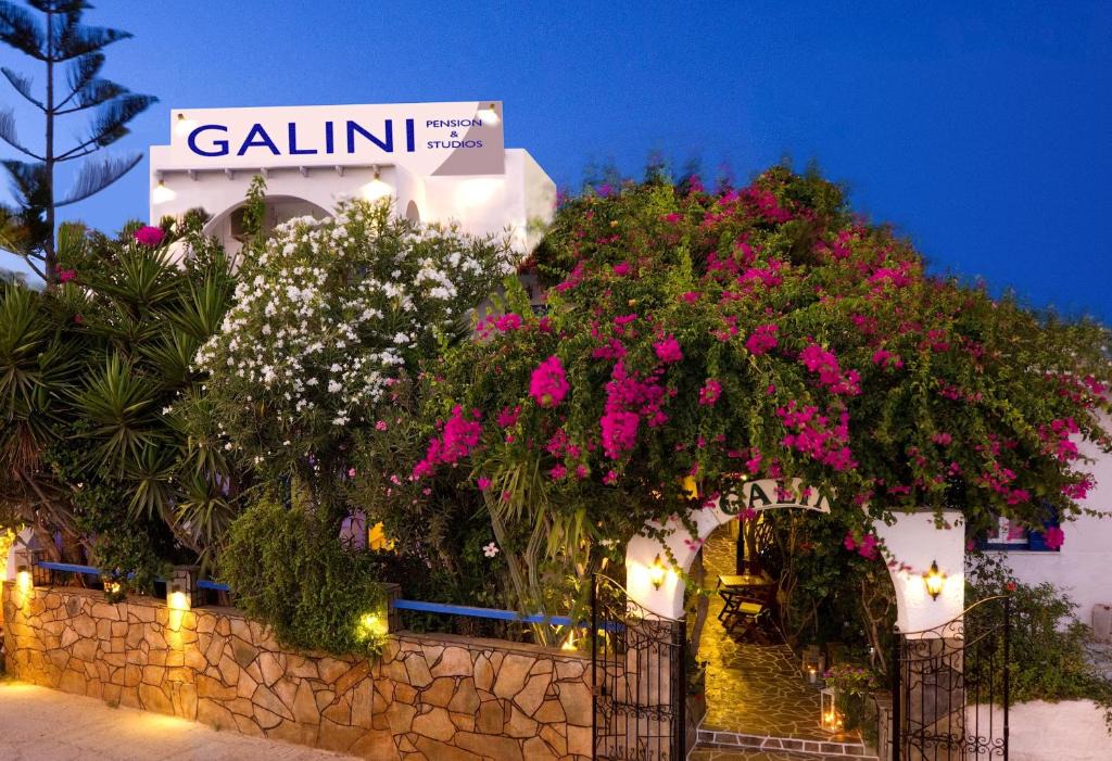 Ios Town Apartment | Galini Pension
