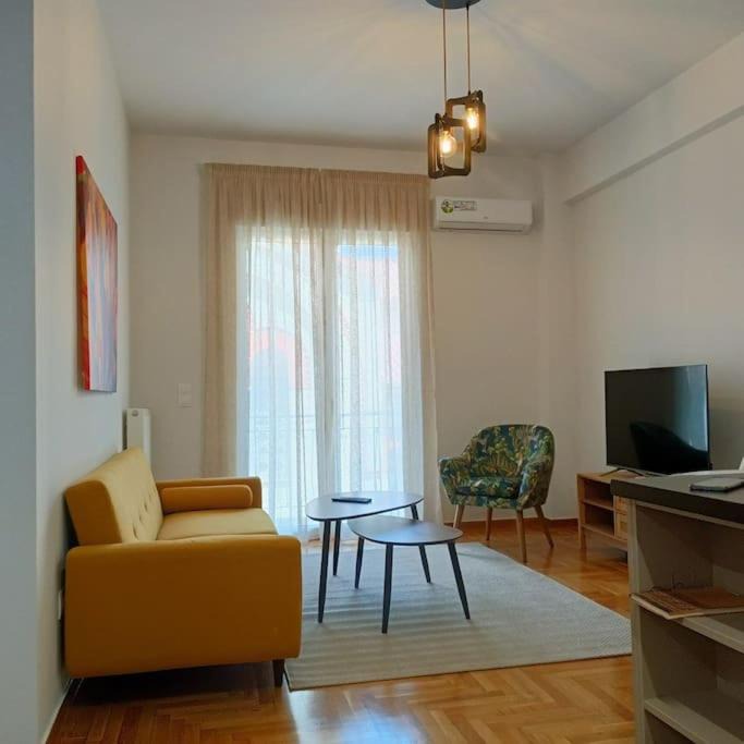 Mousio Apartment | GAYA - the yellow apartment