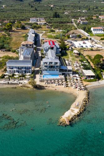 Drosia Hotel | Golden Coast Beachfront Resort