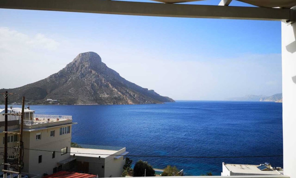 Massouri House | Grande Grotta! house in armeos Massouri