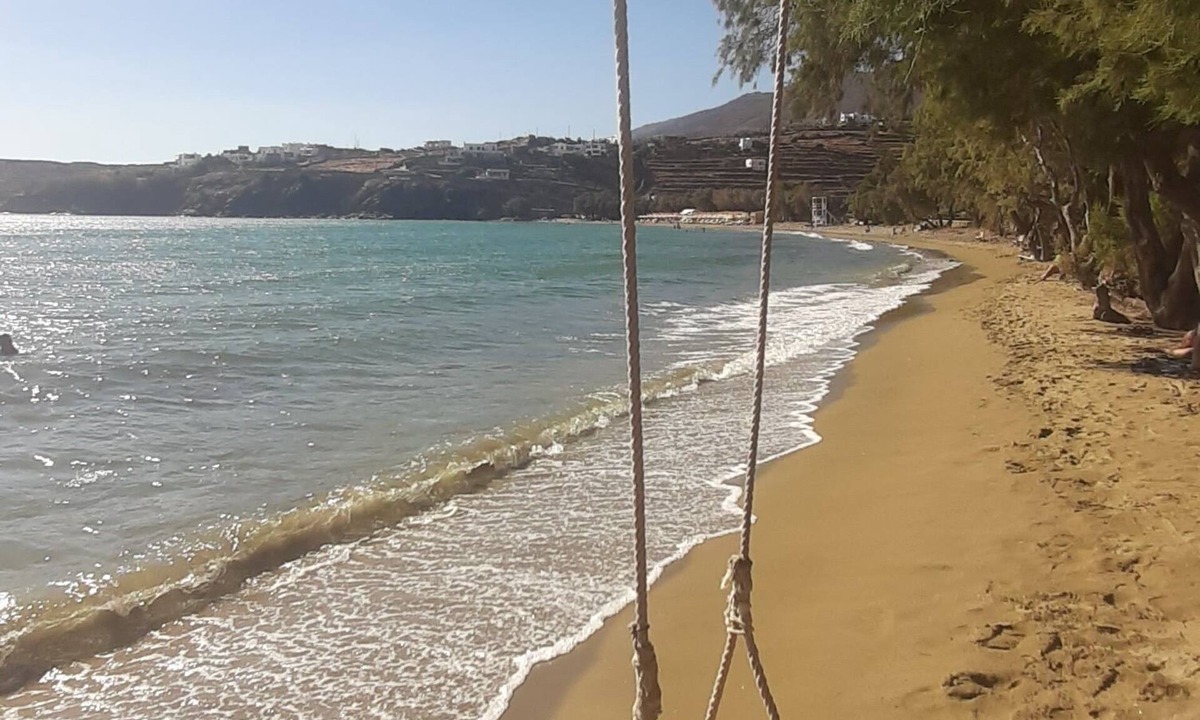 Agios Romanos Apartment | Greece-Cyclades-Tinos Appartment with large terrace sea view 3min beach