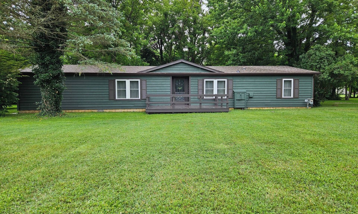 Geneva House | Green Haven-Comfortable stay for Spire, Wineries, & Lake Erie. A quiet retreat!
