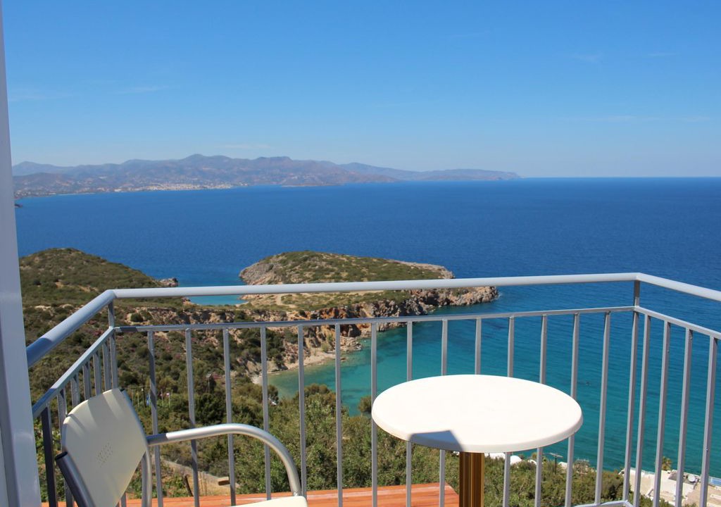 Istron Apartment | Heavenly located above the sea, pool, wifi - holiday apartment Istron, Crete