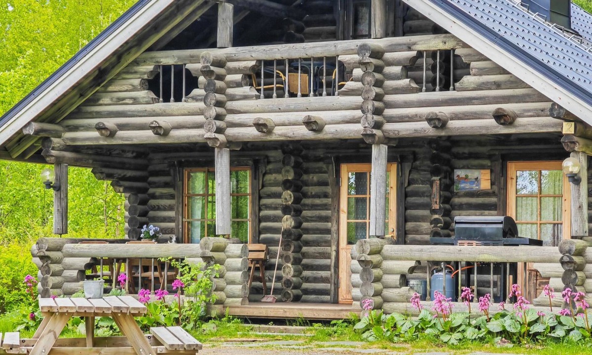 Kitula House | Heinäsorsa by Interhome