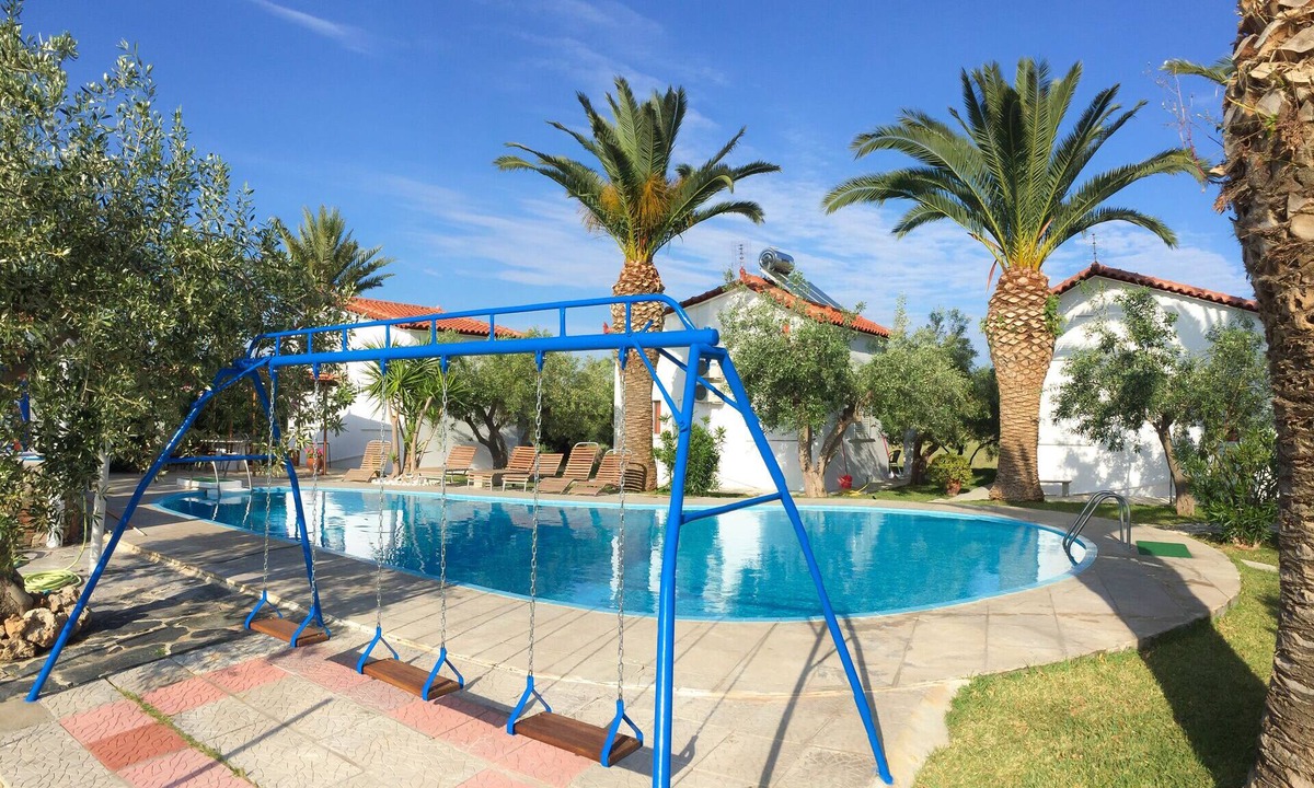 Paralio Astros House | houdis House - Family House with Garden and Pool