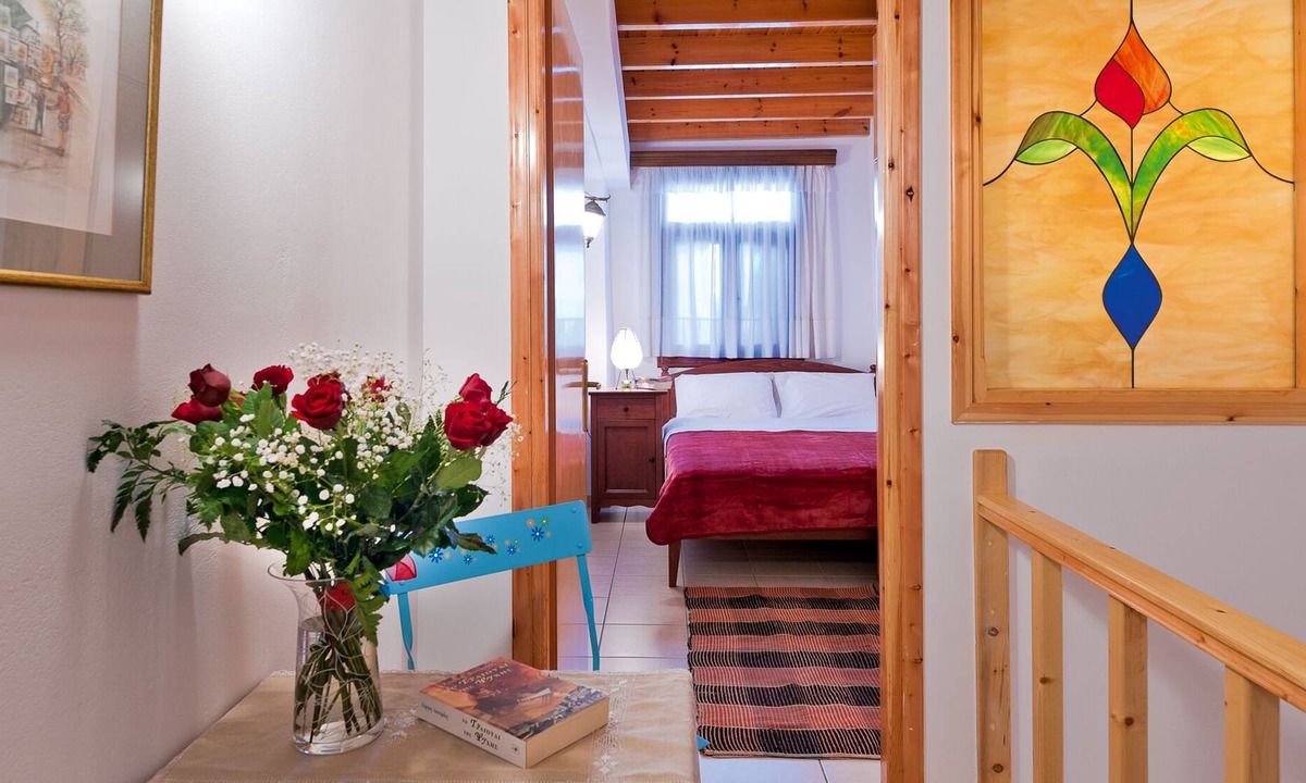 Old Town House | Huge Odyssey House (perfect location)