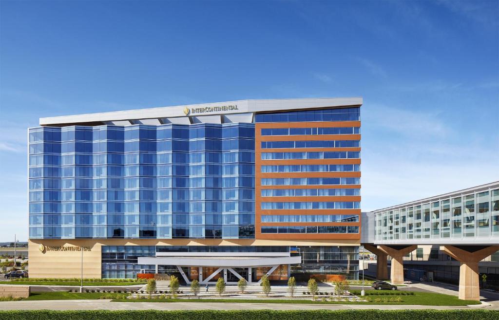 Minneapolis Hotel | InterContinental Minneapolis - St. Paul Airport by IHG