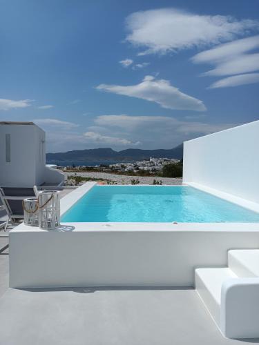 Adamas Apartment | Kapetan Giannis Suite