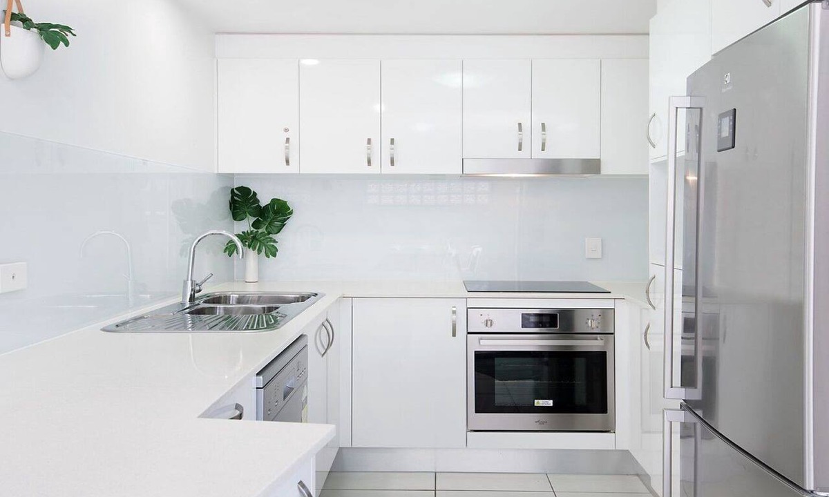 Kings Beach Apartment | Kings Edge Unit 2 Kings Beach QLD