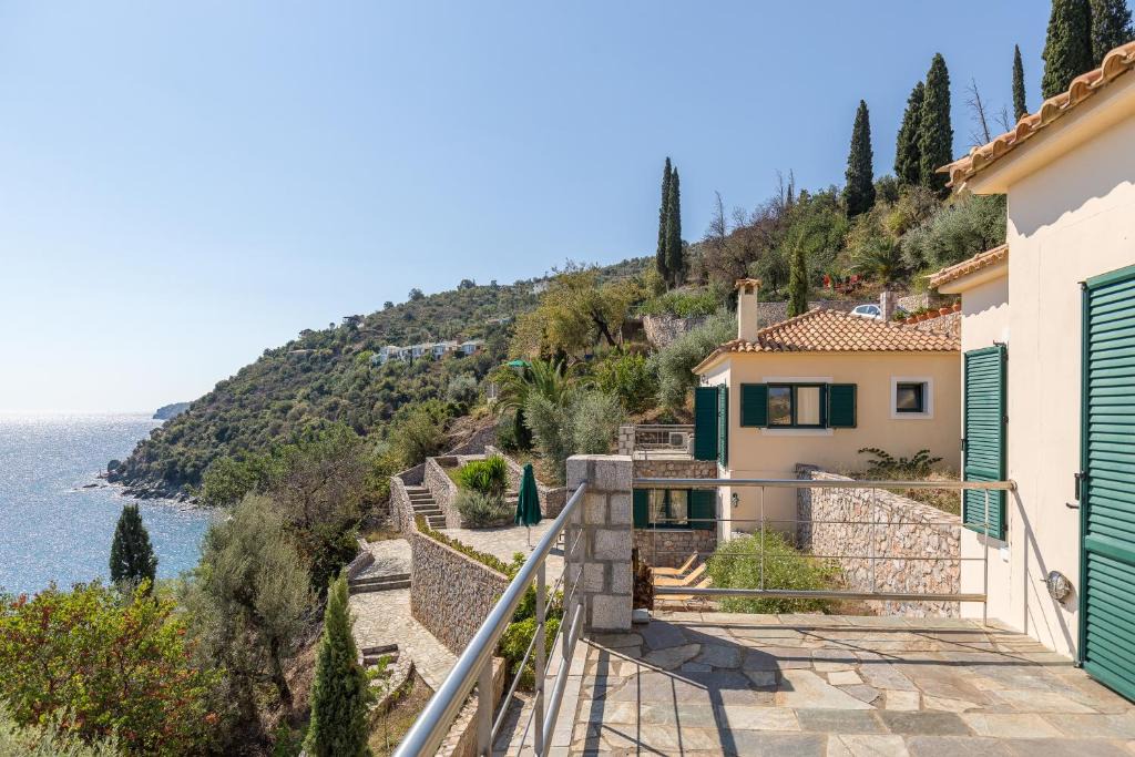 Livadi Villa | Kissakas Villas