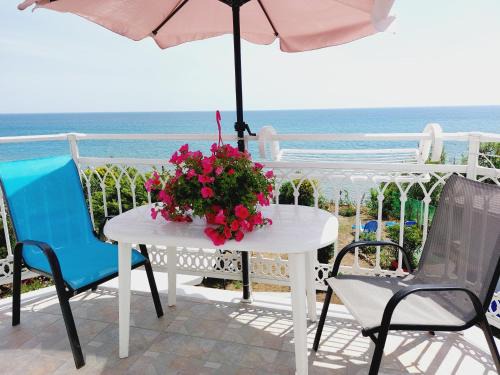 Ag. Georgios Apartment | Leta apartments