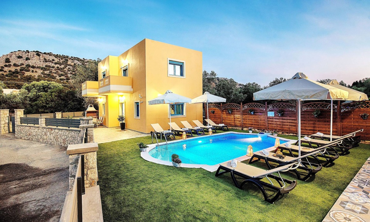 Lindos Villa | Lindos Luxury Retro Villas