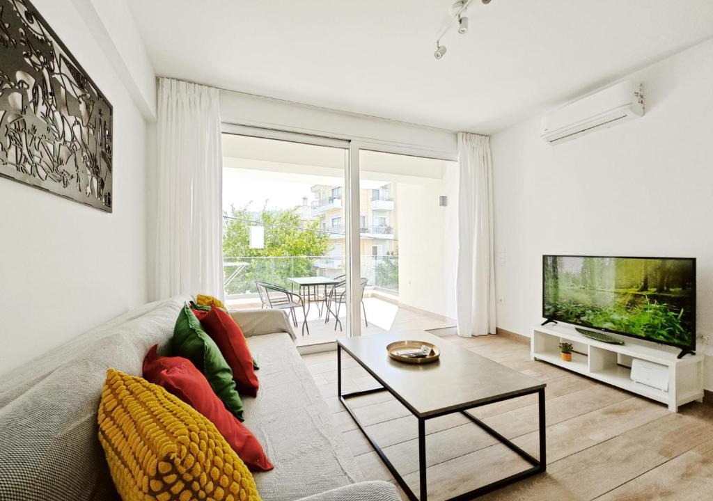 Amarousion Apartment | Marathonomachon by Verde Apartments