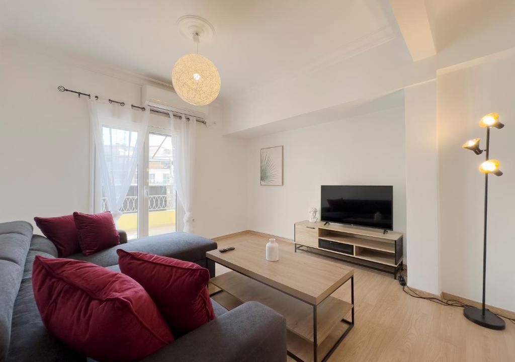 Mousio Apartment | Marnis Spacious 105 sqm apt in Athens