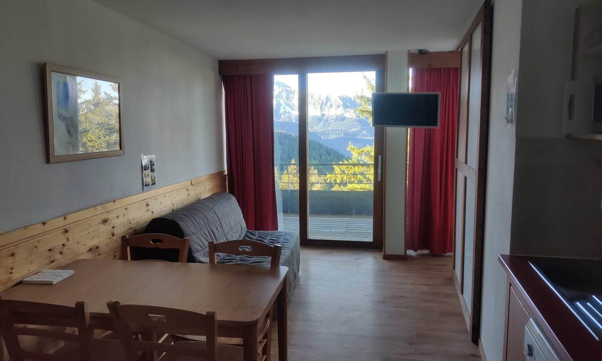 Chamrousse Ski Chalet | Modern Mountain Apartment with Balcony