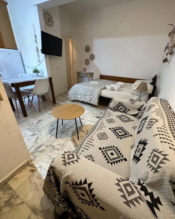 Corfu Town Apartment | Mon Repo Studio Corfu Old Town