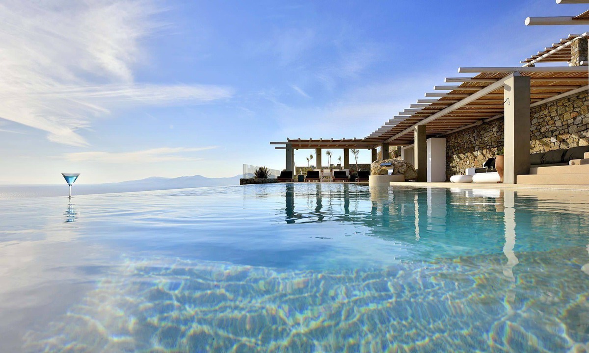 Plintri Villa | My Rental Homes - Villa Ivory with private infinity pool with Jacuzzi and sea view